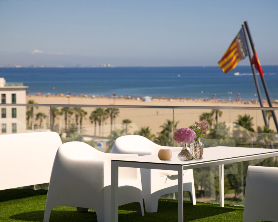foto playa veles 1-foto-playa-veles-1-960x769.jpg