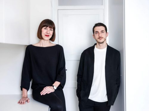 Anna y Daniel, el influyente dúo de treintañeros que vende la luz de Valencia al mundo